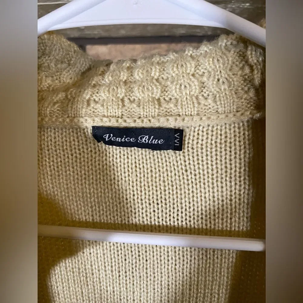Venice blue cardigan‎